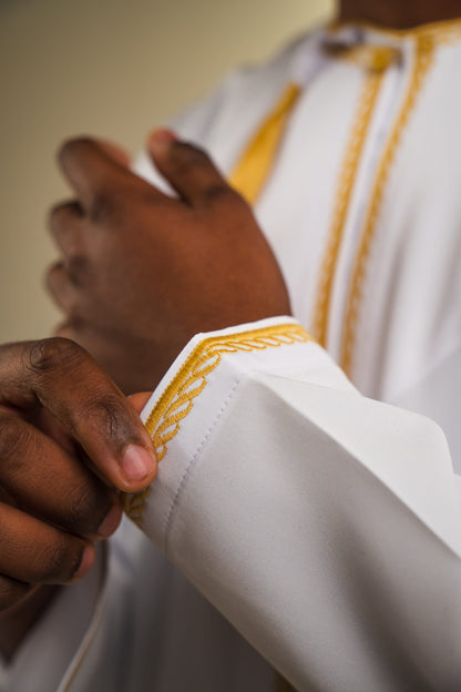 White Omani Thobe | Classic Men's Thobe for Ramadan & Jumu'ah UK
